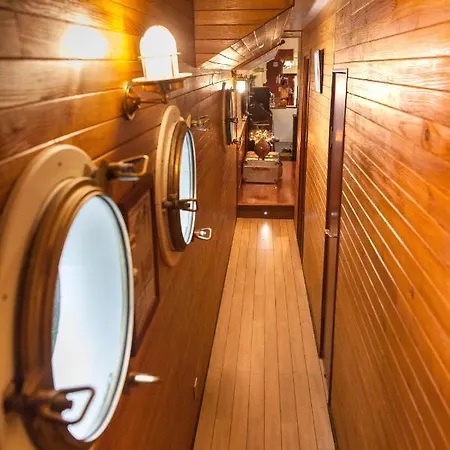 Peniche Mirage, Cabine Caravelle *