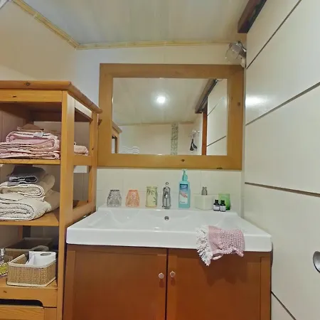 Peniche Mirage, Cabine Caravelle بيت ضيافة